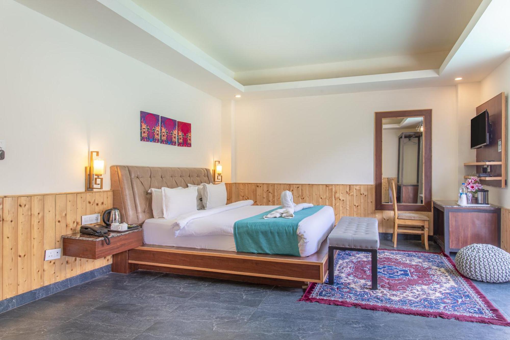 Echor Himalayan Heights Manali Hotel Bagian luar foto