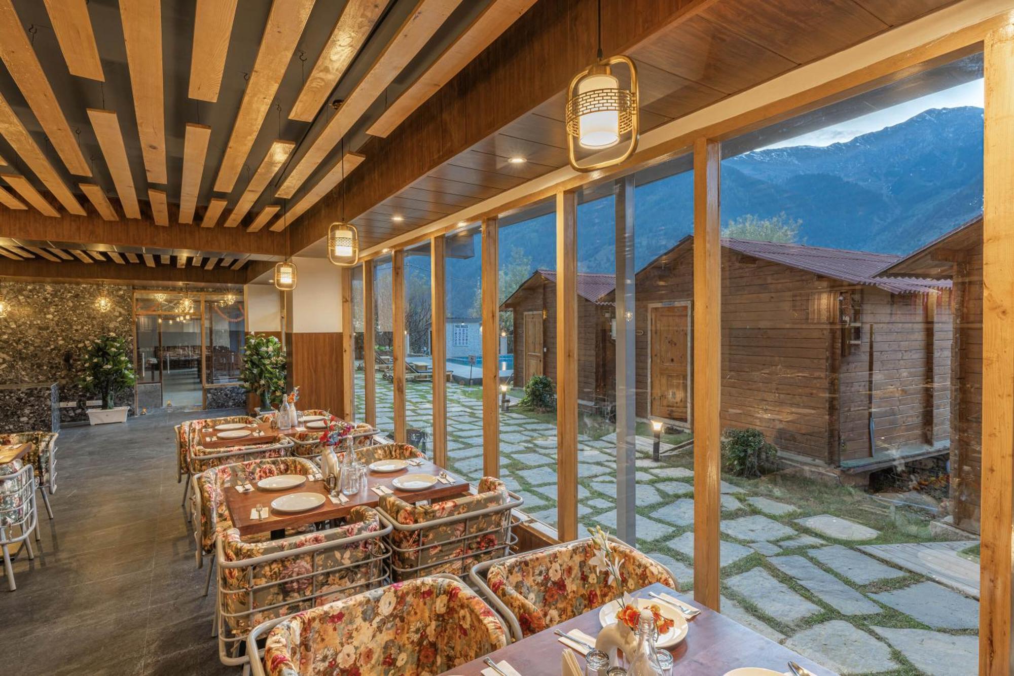 Echor Himalayan Heights Manali Hotel Bagian luar foto