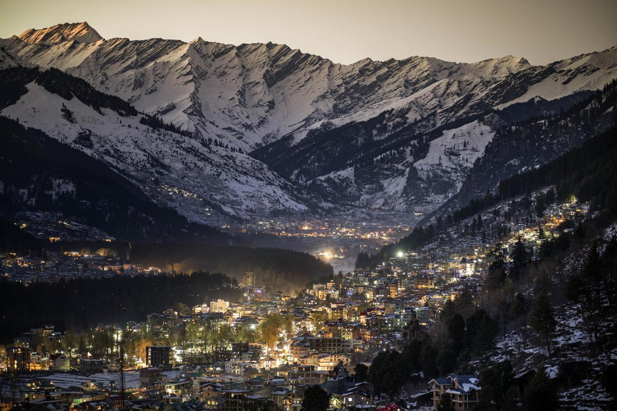 Echor Himalayan Heights Manali Hotel Bagian luar foto