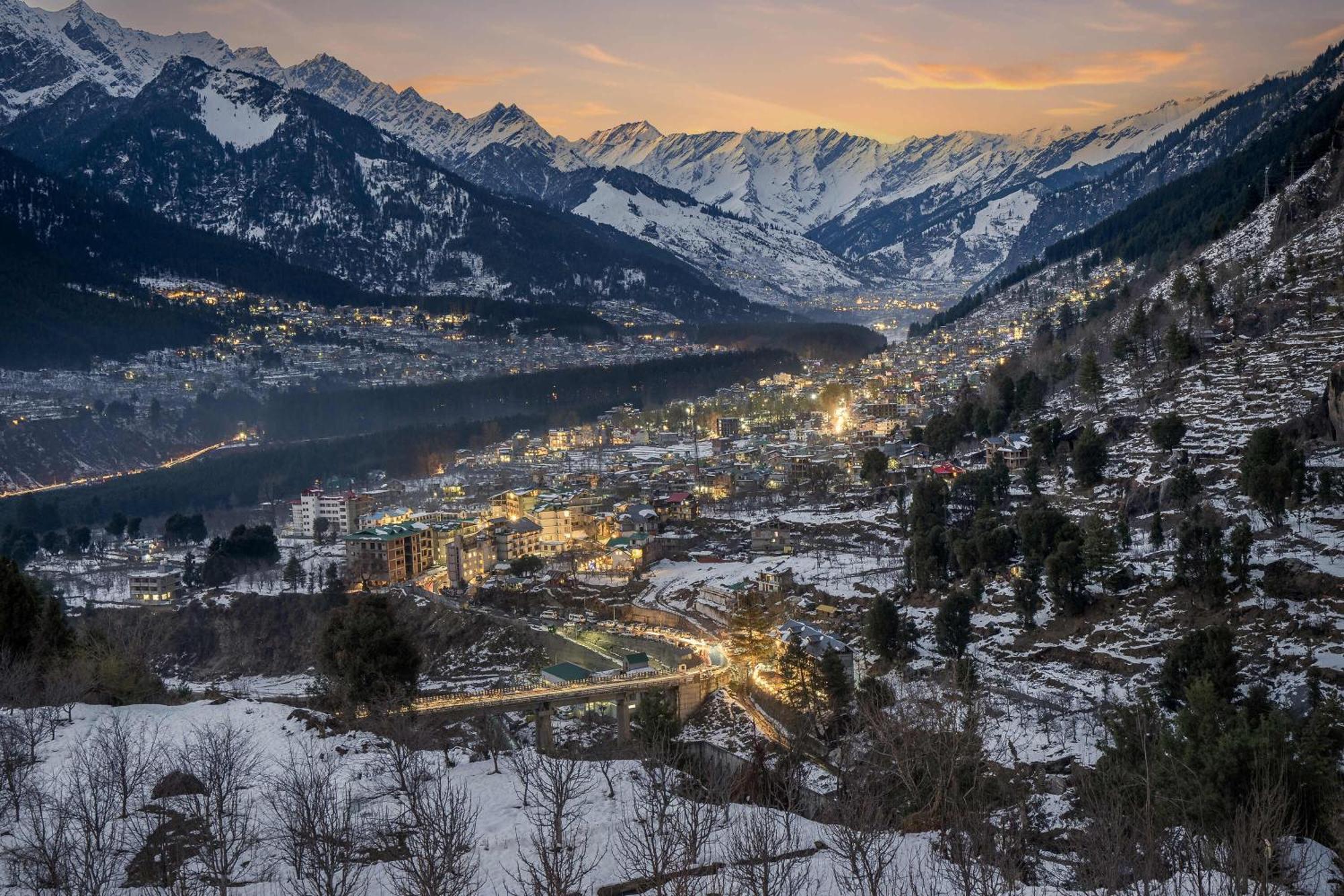 Echor Himalayan Heights Manali Hotel Bagian luar foto