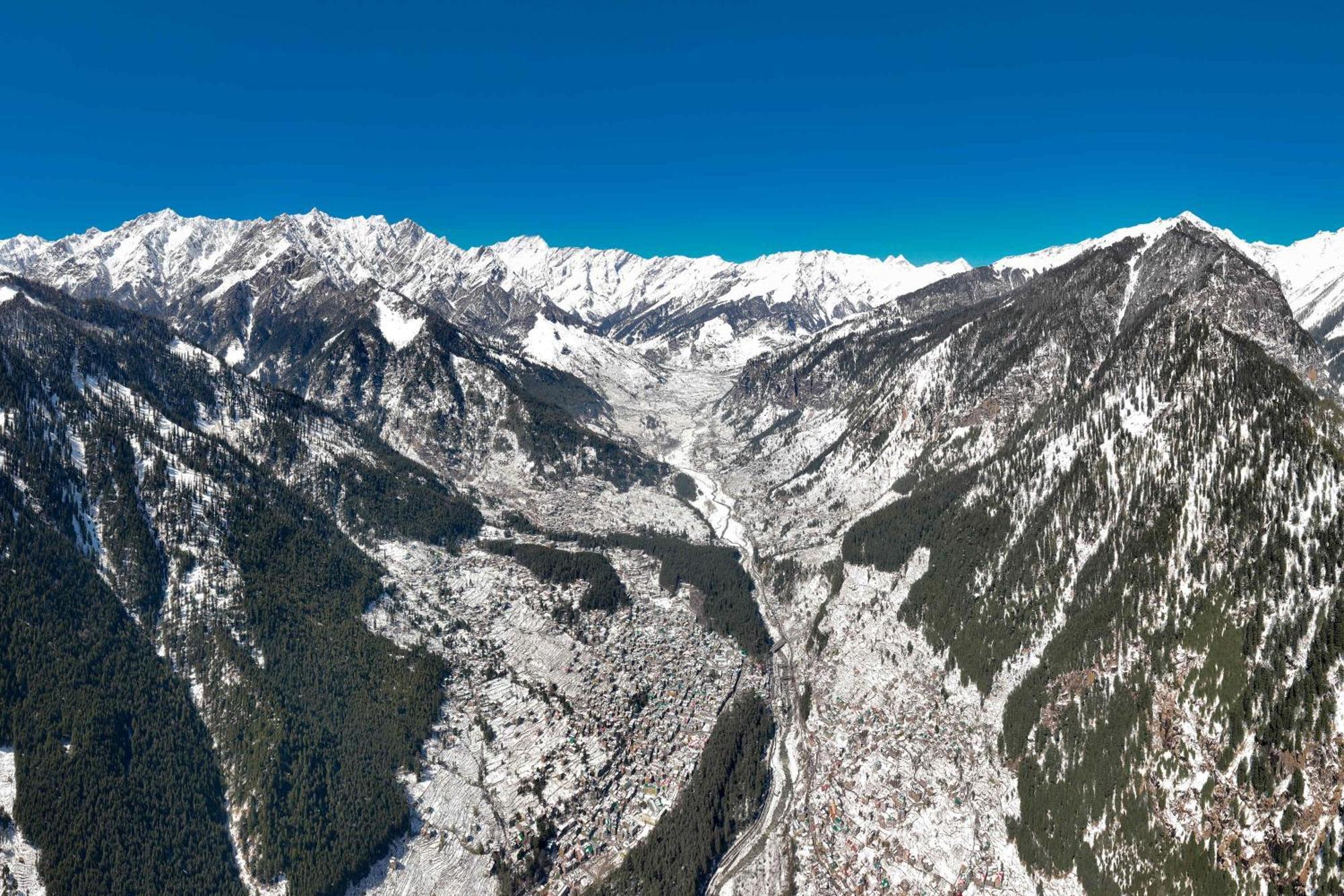 Echor Himalayan Heights Manali Hotel Bagian luar foto